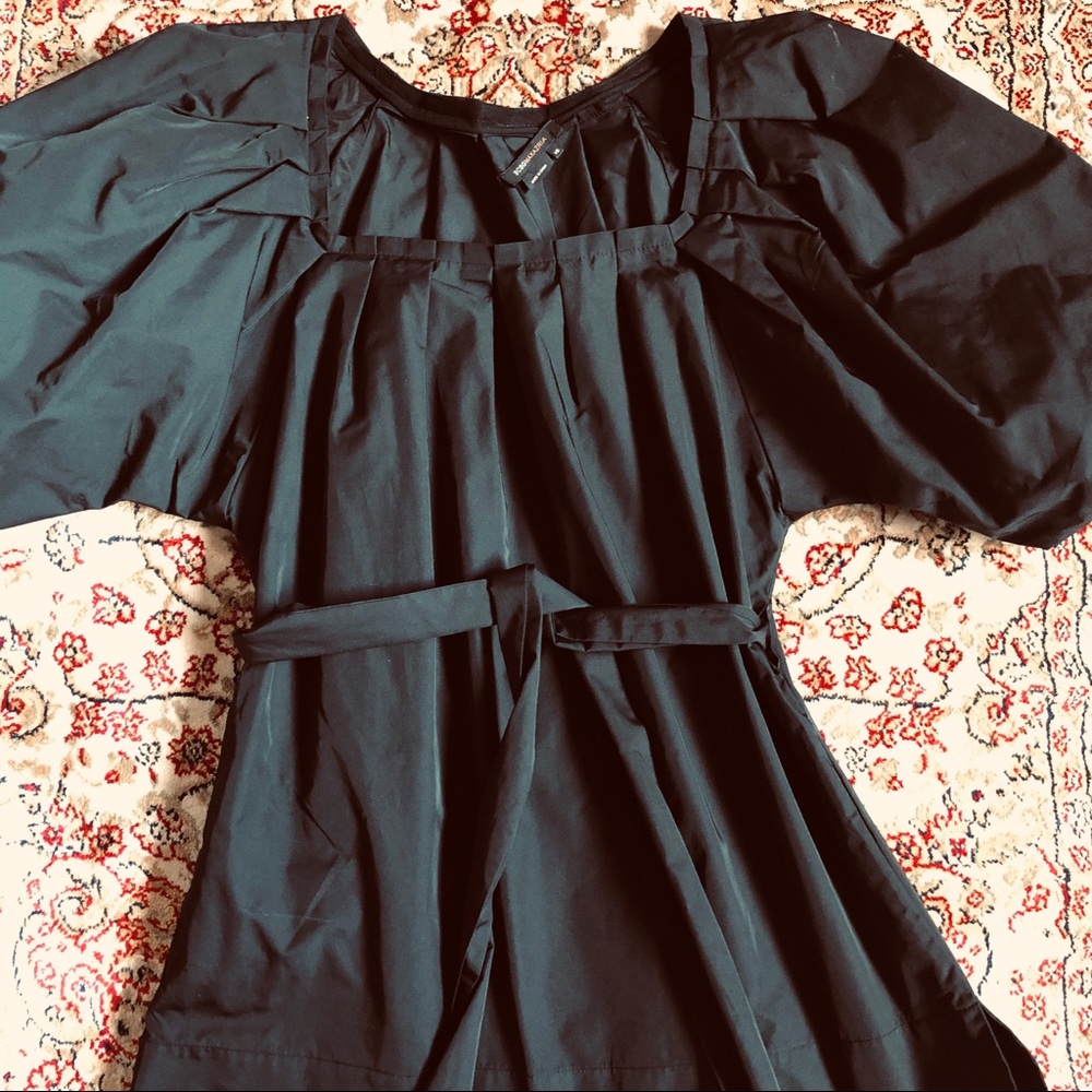 Black BCBG Tunic-S